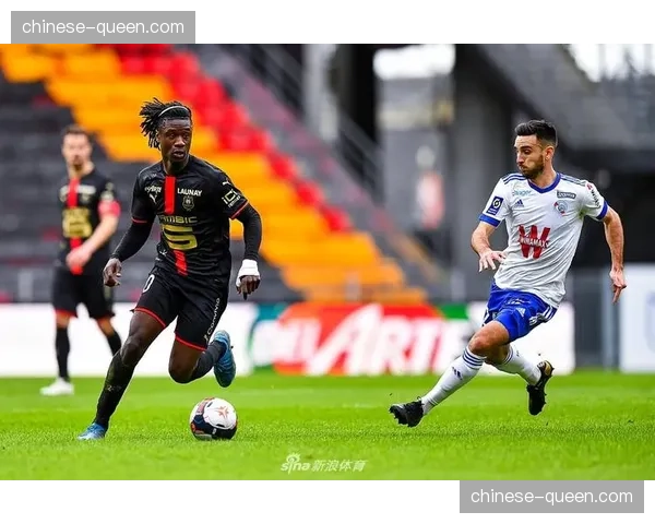 实时战报：雷恩主场1-0领先斯特拉斯堡，泰里耶开场闪击