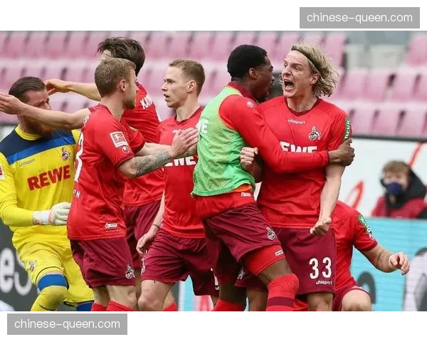 沃尔夫斯堡0-0闷平科隆，两队各取一分但保级压力未减